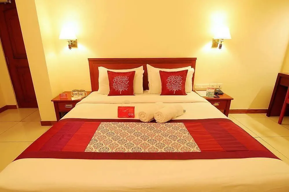 Oyo Rooms Mg Road Durbar Hall Ground Kochi